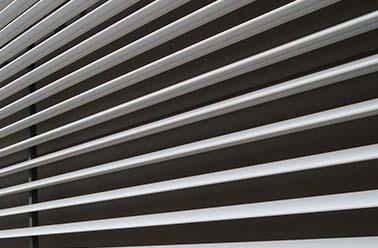 Tapparella frangisole - news