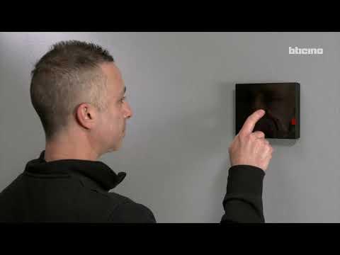 Preview image for the embedded video for gallery "BTicino Classe 300X: Installazione e configurazione iniziale videocitofono Classe 300X".